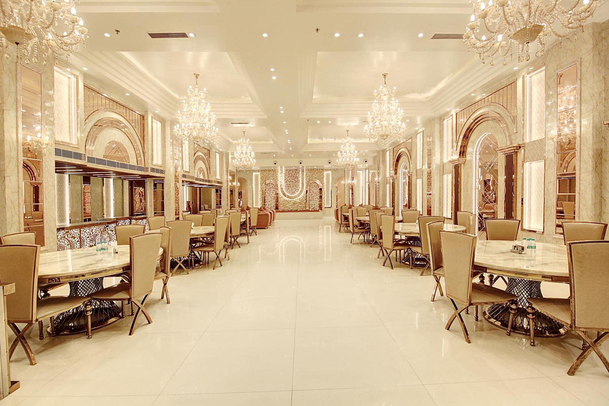 Marks Hotel & Banquet Noida Dış mekan fotoğraf